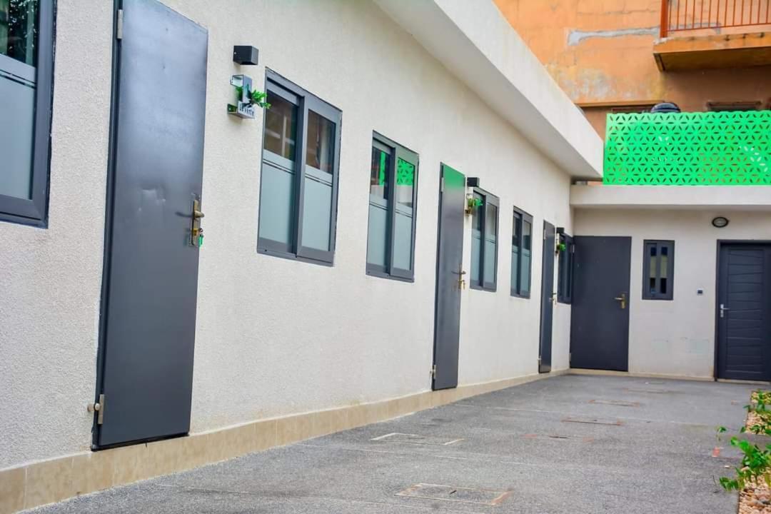 Klik Klak Appart Hotel Cotonou Luaran gambar