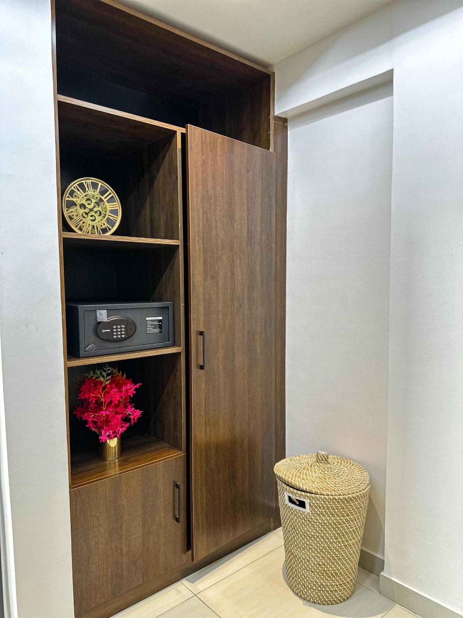 Klik Klak Appart Hotel Cotonou Luaran gambar